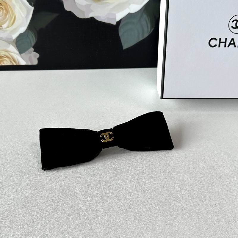 Chanel Hairpin hh25
